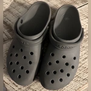 *Excellent condition* Men’s size 13 Crocs